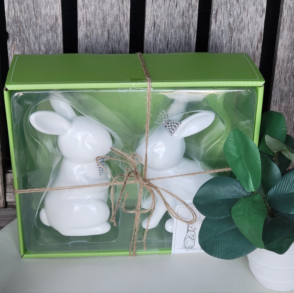 White Ceramic Bunny Figurines Set - Picture 4 of 8